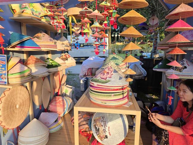 Bảo tồn và phát huy giá trị làng nghề truyền thống ở Hà Nội