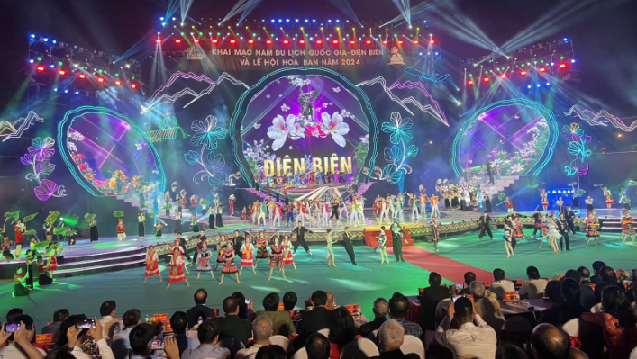 Phát triển văn hóa trong kỷ nguyên vươn mình của dân tộc copy 003791